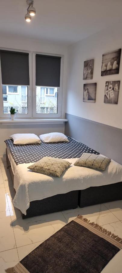 Nighthost Robotnicza 32 M248 Wroclaw Free Parking Apartment Room photo