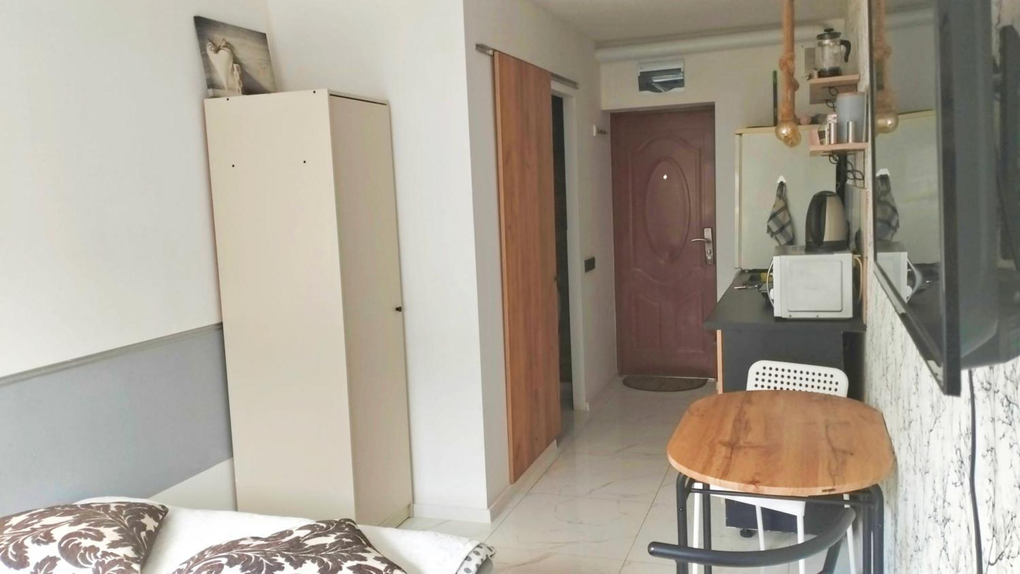 Nighthost Robotnicza 32 M248 Wroclaw Free Parking Apartment Exterior photo